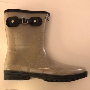 Kenneth Cole Reaction Rain Buckle Cozy Boots Sz 11